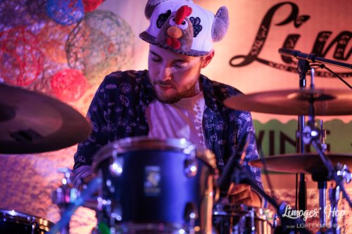 Limoges'Hop festival 2022

Partage libre avec le crédit et la citation (@lightexmachina) de l'auteur pour tout usage non promotionnel ou commercial.

© Alexandre - LIGHT EX MACHINA 2022, tous droits réservés.